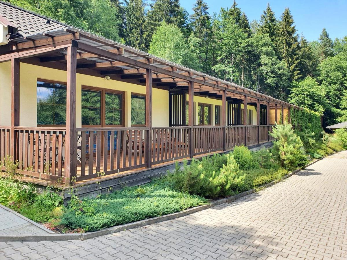 Resort Lesni Lazne Zvanovice Exterior photo